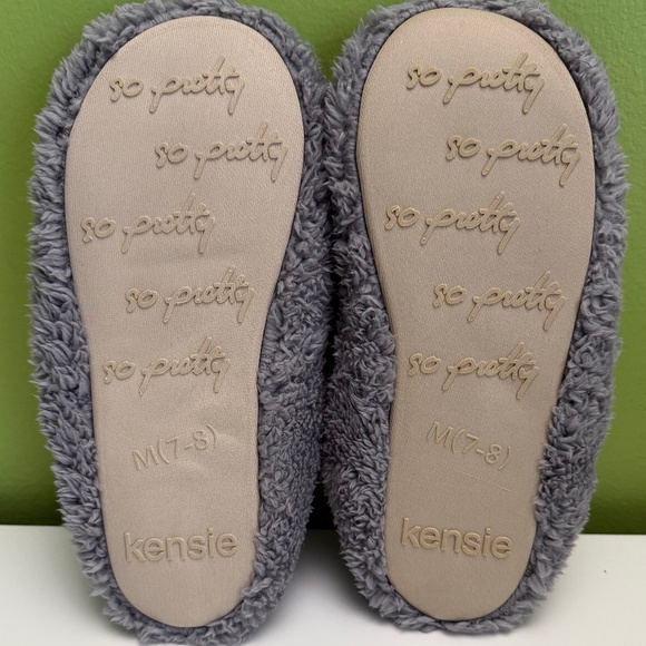 Plush Cat Slipper Shoe - Picture 6 of 6